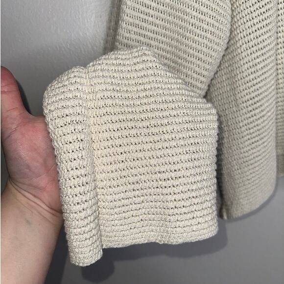 H&M Oversized Silk Blend Knit Crewneck Pullover Sweater Ivory/Cream Size Medium - Picture 3 of 7